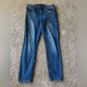 Women’s Lucky Jeans size 28 with 30’ inseam